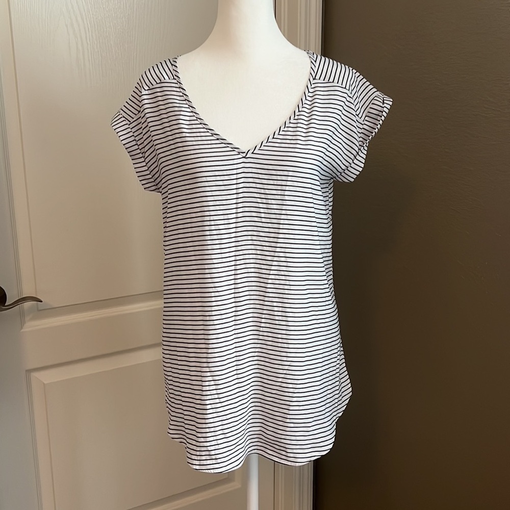 Express Cap Sleeve Blouse White/Black Size Small